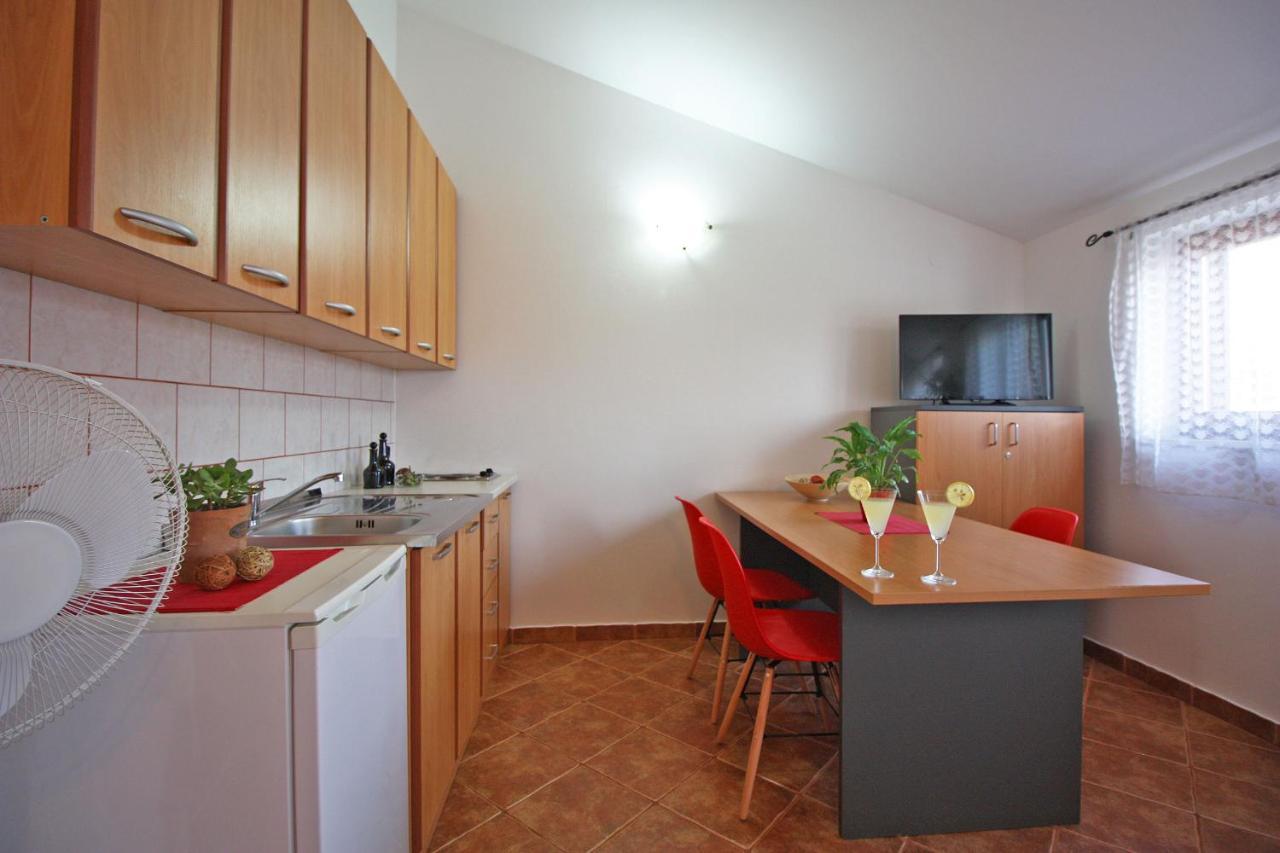 Brijunisol - 3 Apartments Top Position Near The Beautiful Beach Фажана Екстер'єр фото